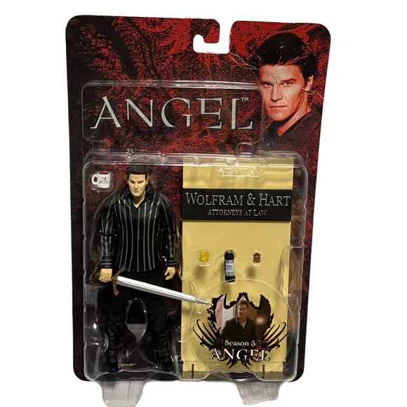 Angel TV Series Season 5 Action Figure NEW 2005 David Boreanaz - Picture 1 of 9